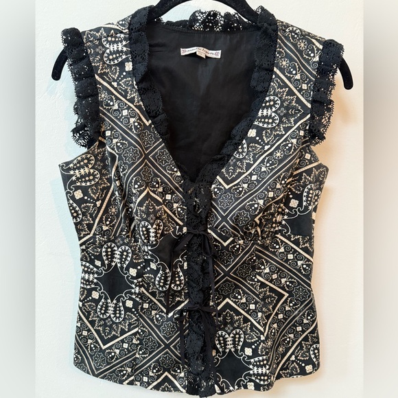 Vintage Y2K Nanette Lepore Top Black Bandana Lace Trim Corset Blouse Sz 2 Small - Picture 1 of 13